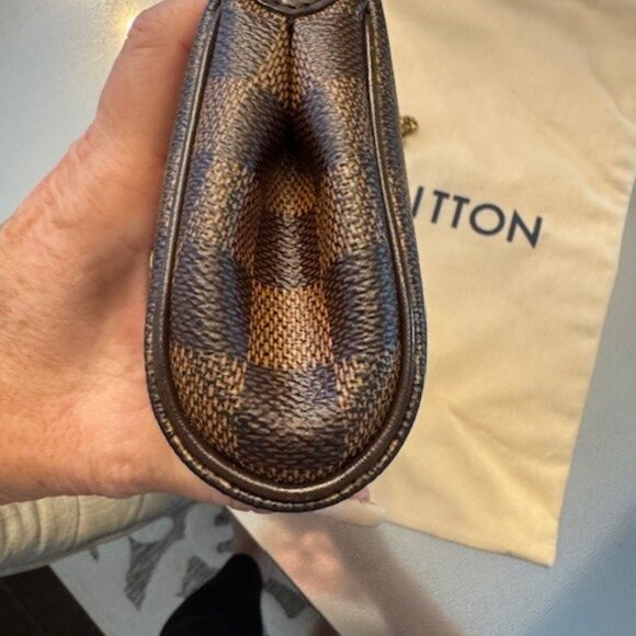 Louis Vuitton Damier Ebene Eva Clutch - Picture 11 of 15